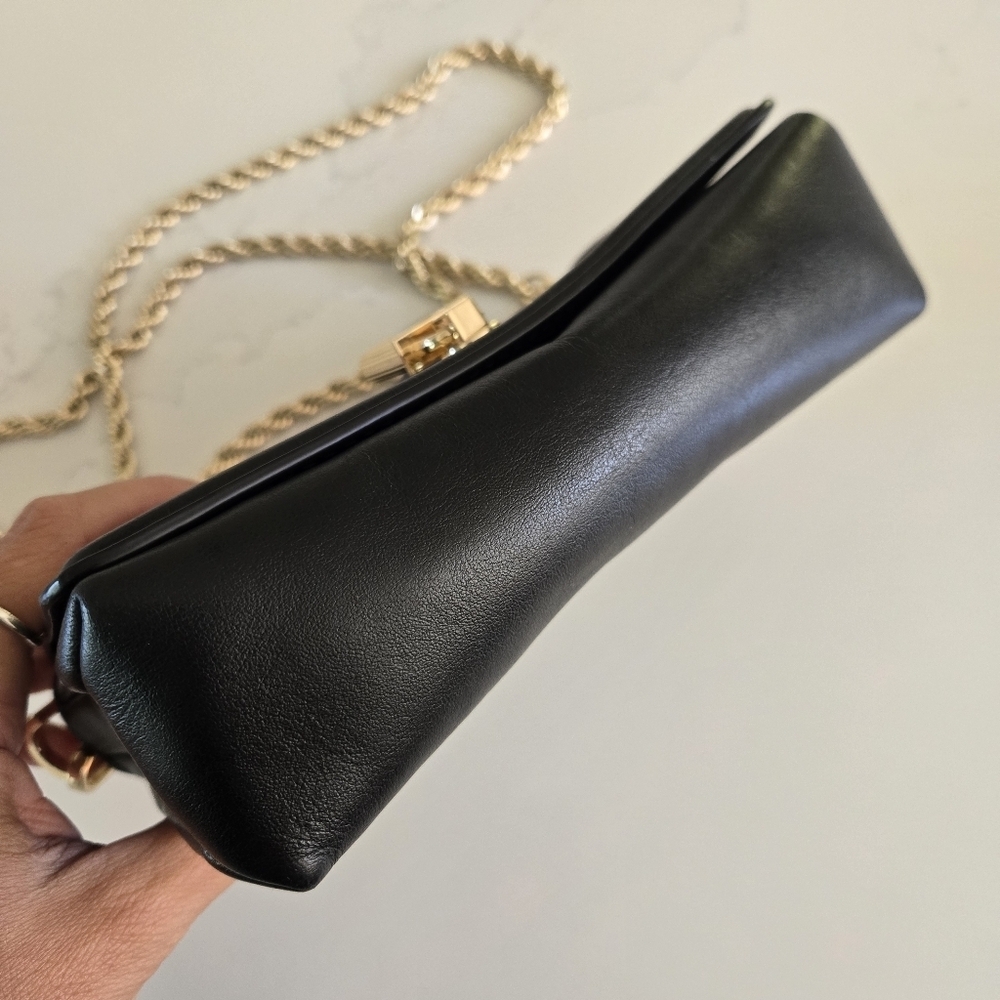 Michael Kors Padlock Chain Crossbody Black Leather Gold Purse Bag - Picture 3 of 9